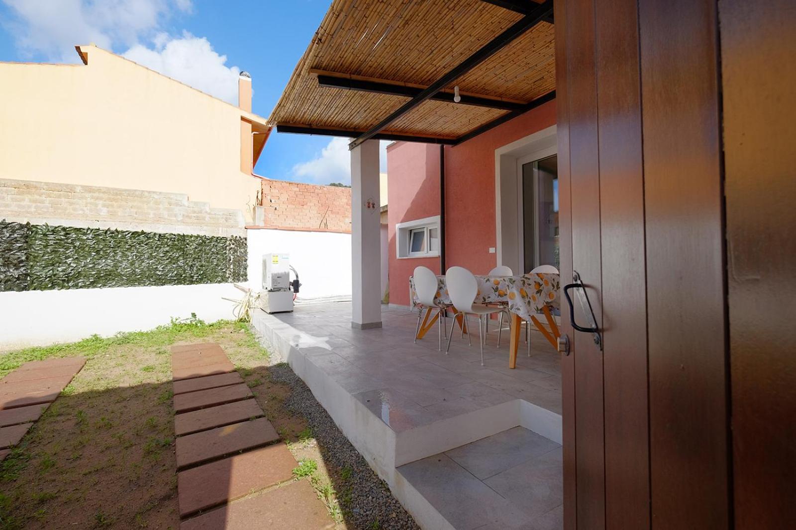 Newly Built Holiday House In Teulada Buitenkant foto